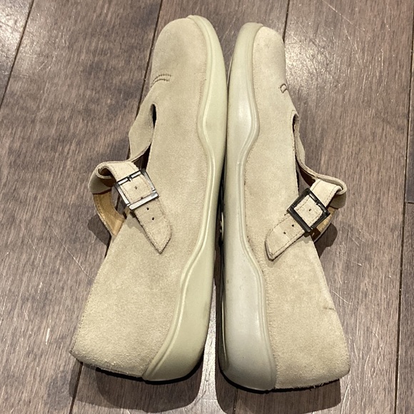 BIRKENSTOCK Footprints beige suede Mary Janes, size 10 - Picture 4 of 8